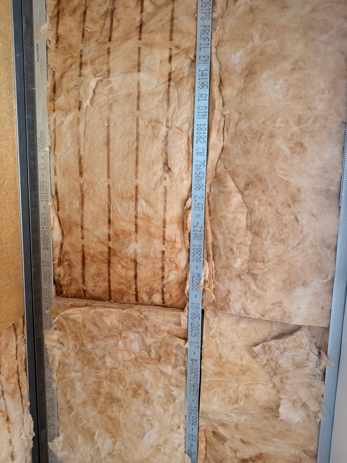 Metallständerwerk mit Mineralwolle-Dämmung